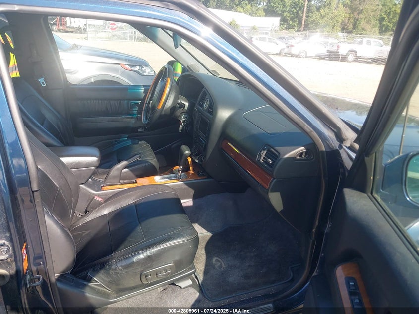 2003 Infiniti Qx4 Luxury VIN: JNRDR09Y13W301314 Lot: 42805961