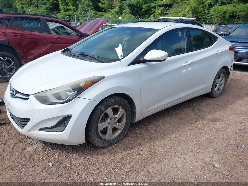 2015 HYUNDAI ELANTRA SE 5NPDH4AE0FH614554