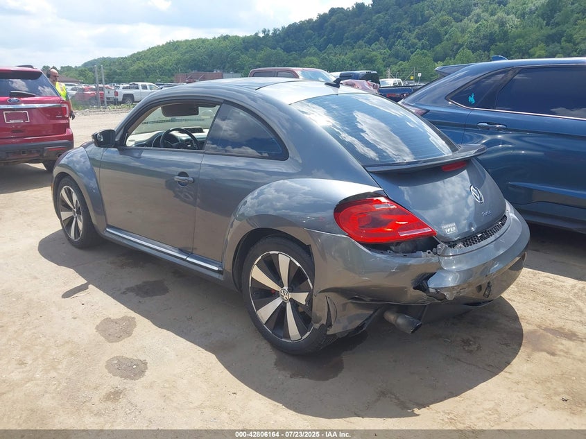 2013 VOLKSWAGEN BEETLE 2.0T TURBO - 3VWVS7AT5DM683735