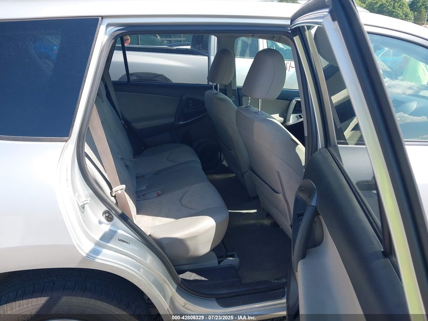 JTMBF4DV2AD034214 2010 TOYOTA RAV 4 photo no. 8