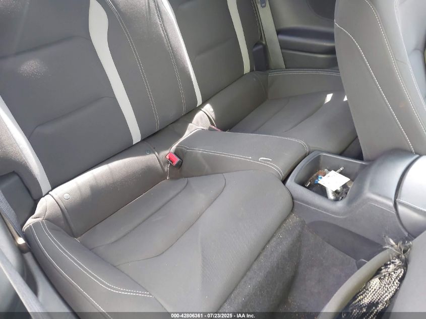 2019 Chevrolet Camaro 1Lt VIN: 1G1FB1RS2K0155126 Lot: 42806361