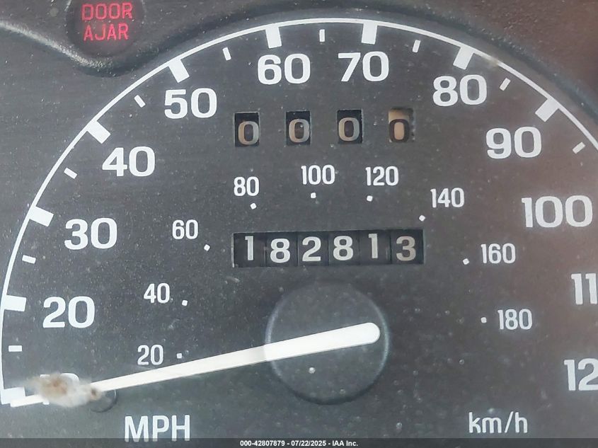 2000 Mercury Mountaineer VIN: 4M2DU86P6YUJ06184 Lot: 42807879