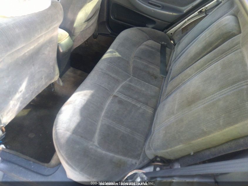 2000 Honda Accord 2.3 Lx VIN: 1HGCG5646YA139573 Lot: 42808020