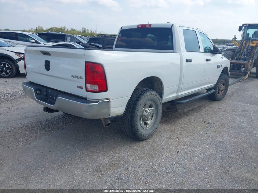Vin: 3c6ud5cl9cg282428, lot: 43301528, ram 2500 st 20124