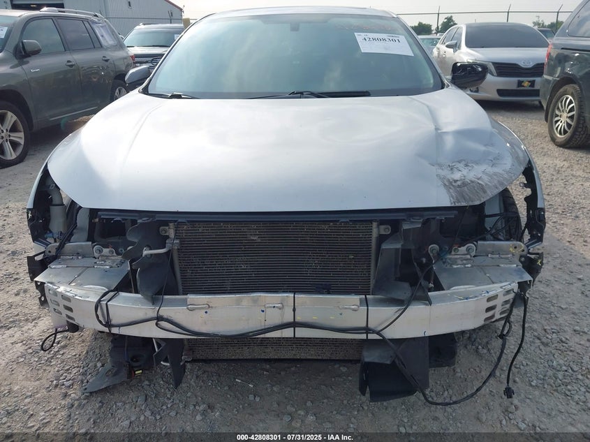 2017 Honda Civic 2.0 Ex Silver Lot 111042808301 Vin 19XFC2F74HE072081