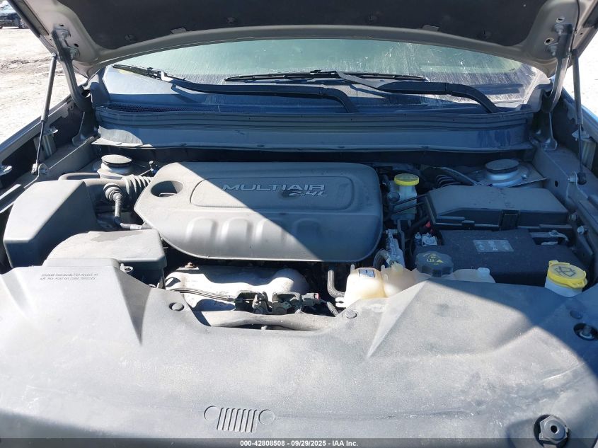 2019 Jeep Cherokee Latitude 4X4 VIN: 1C4PJMCB0KD106797 Lot: 42808508