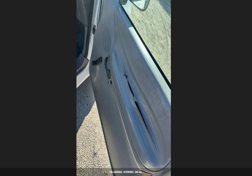 1997 Ford F-150 Lariat/Standard/Xl/Xlt VIN: 1FTDF1762VKC75462 Lot: 42809024