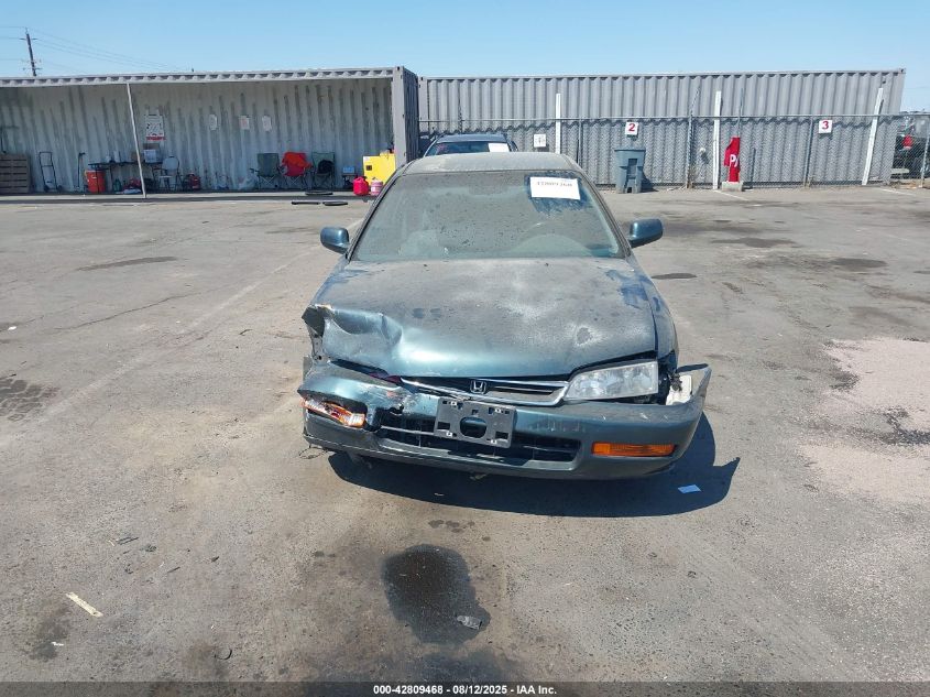 1996 Honda Accord Lx VIN: 1HGCD7239TA028865 Lot: 42809468