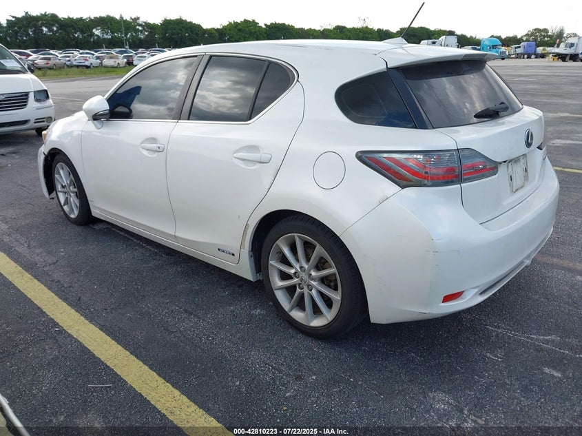 Vin: jthkd5bh4c2083436, lot: 43303712, lexus ct 200h premium 20123