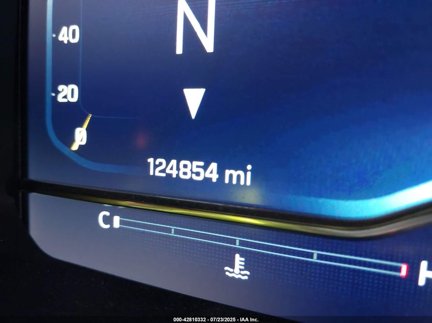 2023 CHEVROLET SILVERADO 1500 4WD  STANDARD BED LT - 1GCUDDED2PZ252296