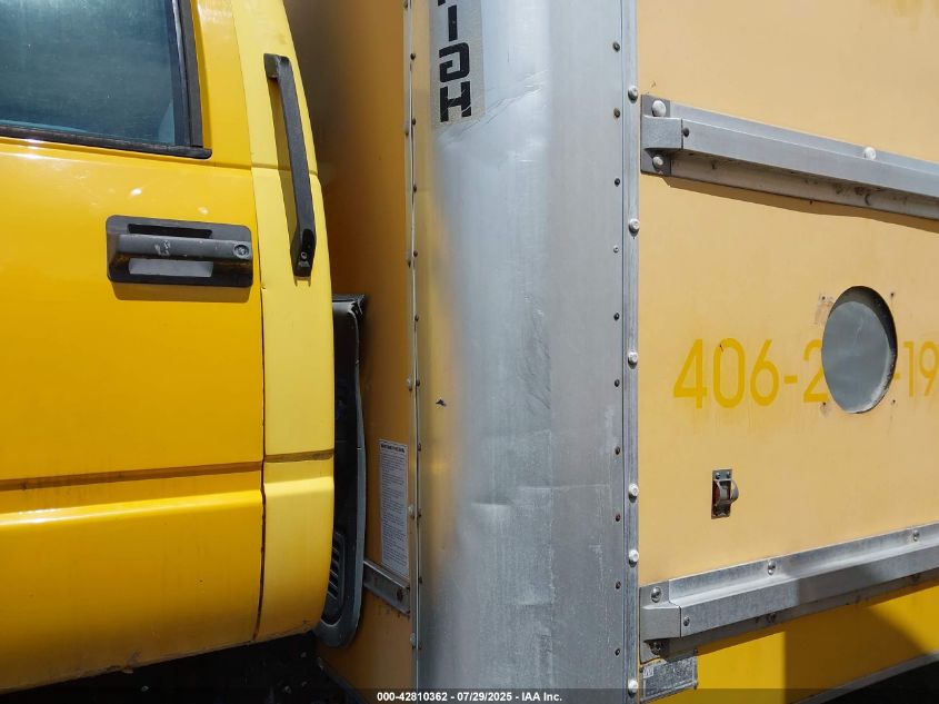 1999 GMC C-Series C7H042 VIN: 1GDJ7H1D3XJ852004 Lot: 42810362