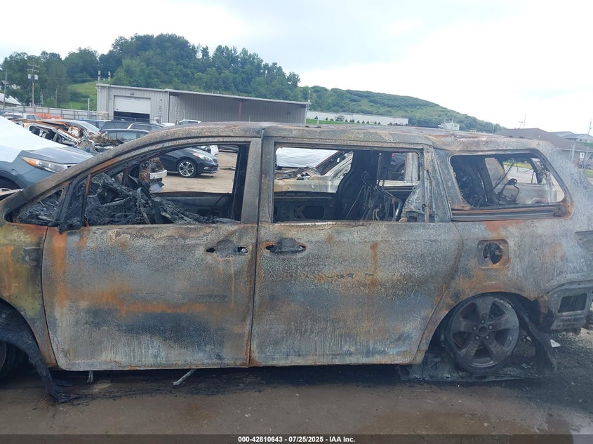 2012 Toyota Sienna Le V6 8 Passenger VIN: 5TDKK3DCXCS256821 Lot: 42810643