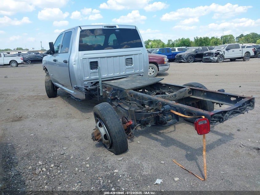 3C63RRJL5NG230661 2022 RAM 3500 photo no. 3