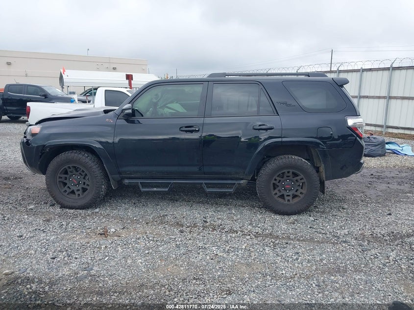 TOYOTA 4RUNNER - zdjęcie 13