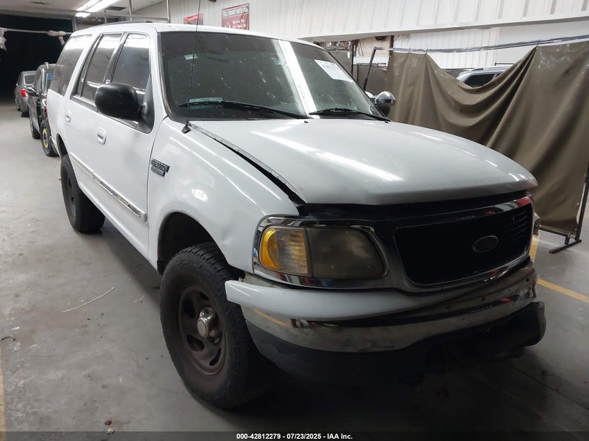 1FMPU18L5XLB98814 1999 Ford Expedition Eddie Bauer/Xlt auction photo 1
