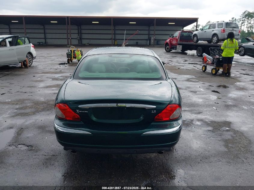 2002 Jaguar X-Type 2.5L VIN: SAJEA51D92XC15084 Lot: 42812857