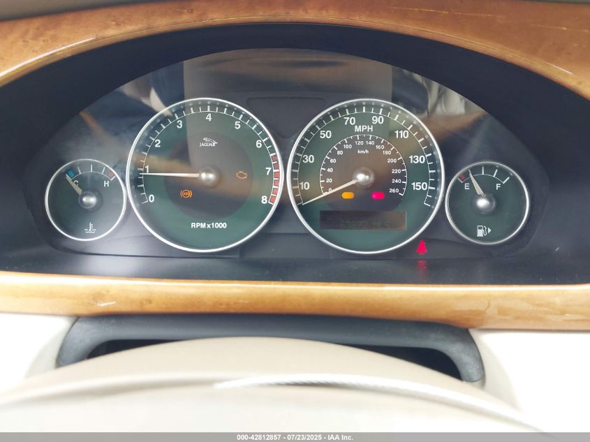 2002 Jaguar X-Type 2.5L VIN: SAJEA51D92XC15084 Lot: 42812857