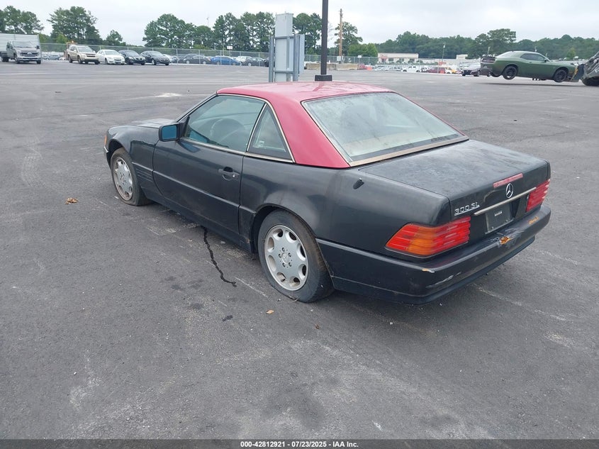 WDBFA61E8PF070100 1993 MERCEDES-BENZ  photo no. 3