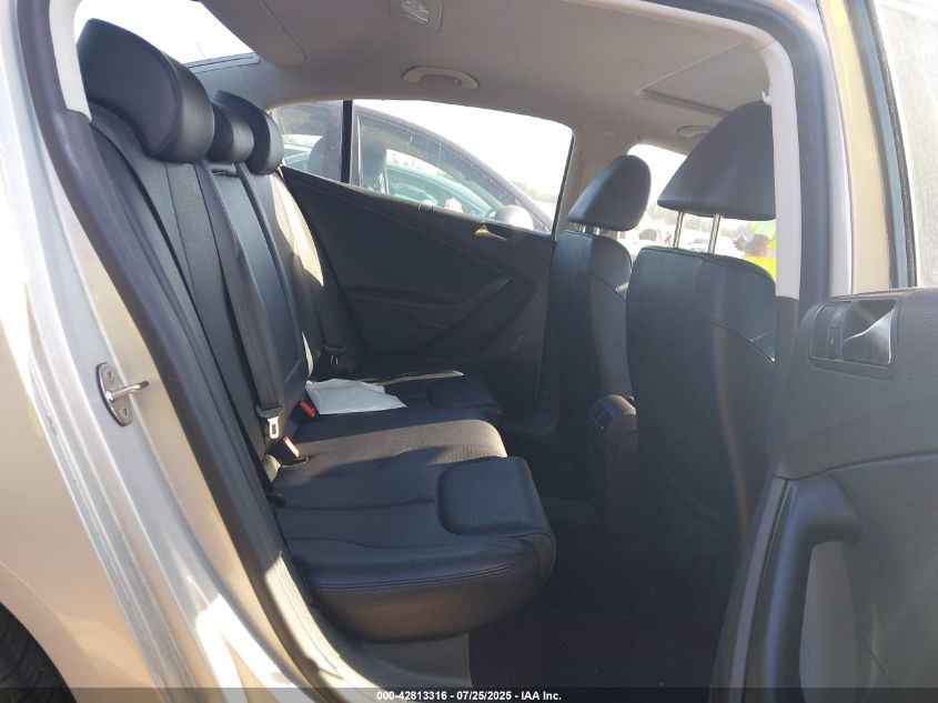 2009 Volkswagen Passat VIN: WVEJK3C29P028433 Lot: 42813316