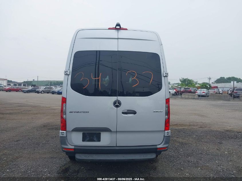 2022 Mercedes-Benz Sprinter 2500 Standard Roof I4 VIN: W1W40BHY9NT095174 Lot: 42813437