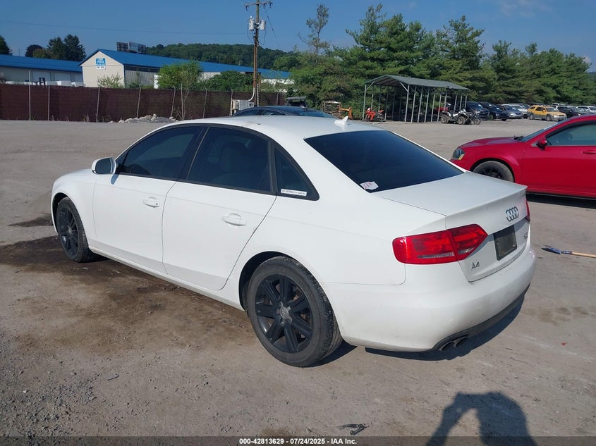 2011 Audi A4 2.0T Premium VIN: WAUBFAFL0BN010836 Lot: 42813629