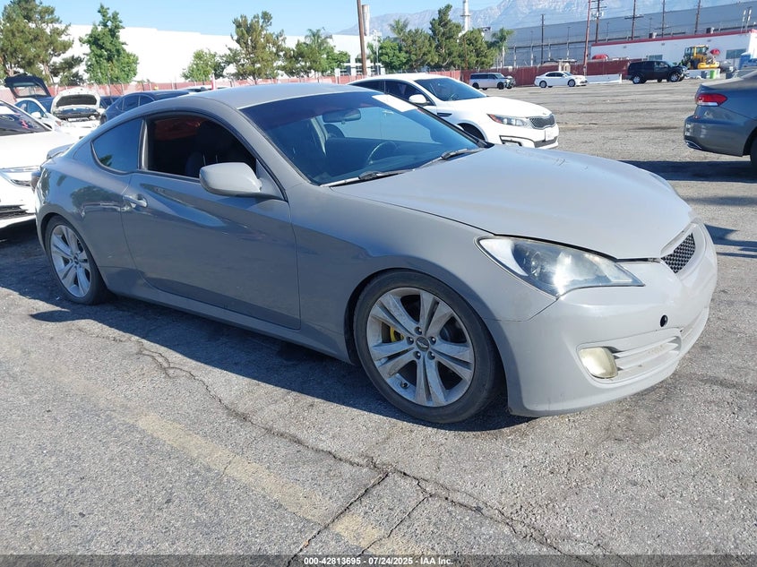 2010 Hyundai Genesis 2.0T VIN: KMHHT6KD2AU015828 Lot: 42813695