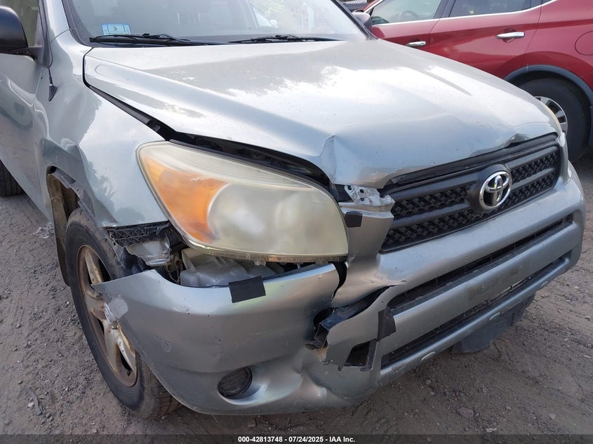 2007 Toyota Rav4 VIN: JTMBD33V576042807 Lot: 42813748