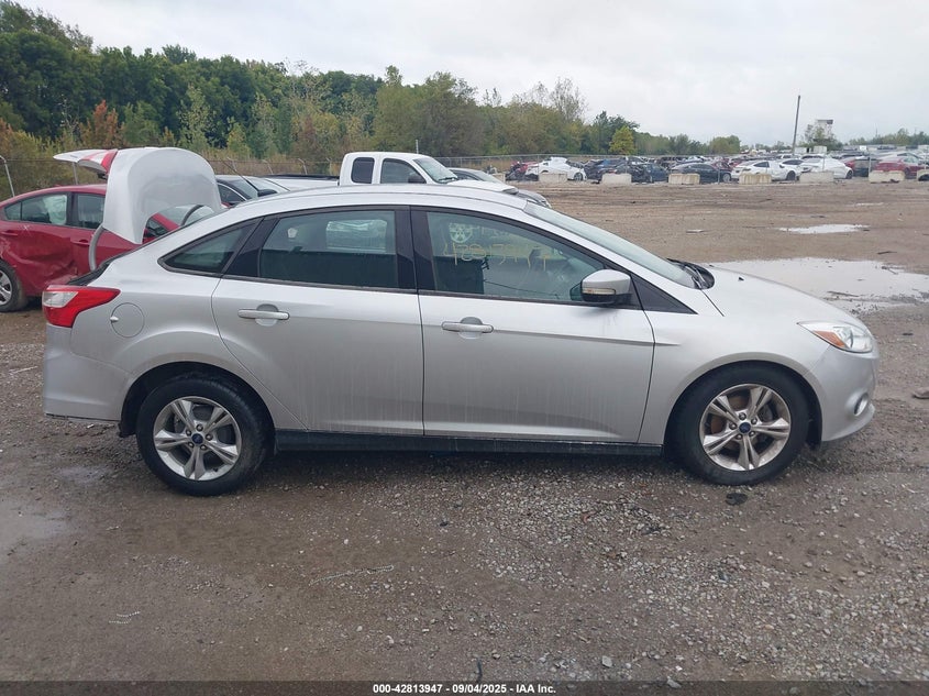1FADP3F2XDL378568 2013 FORD FOCUS photo no. 14