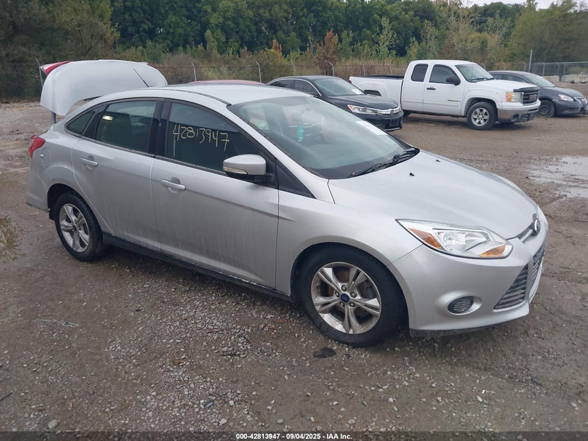 1FADP3F2XDL378568 2013 FORD FOCUS photo no. 2