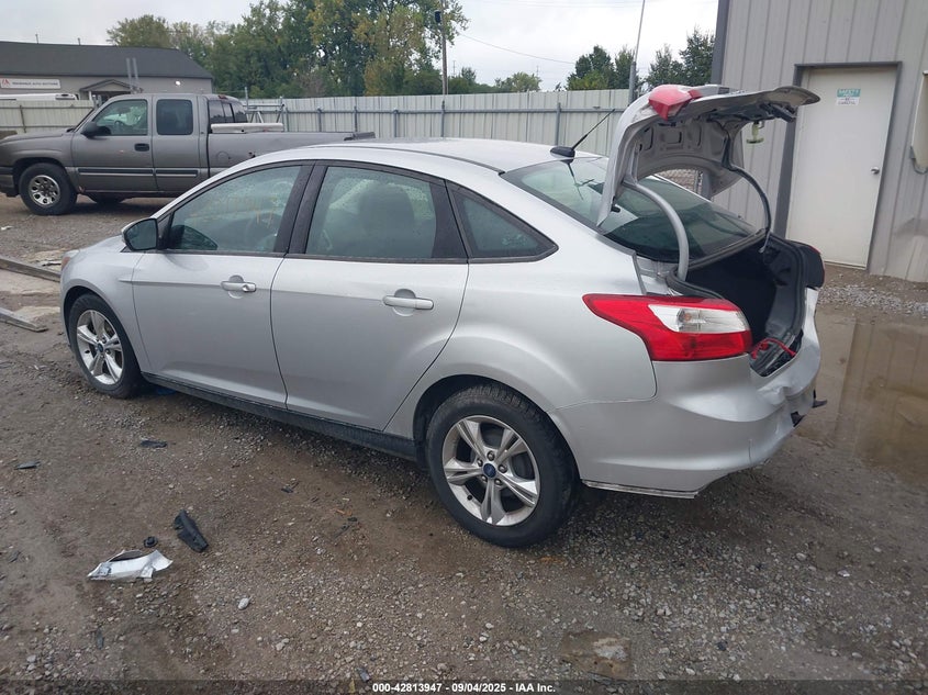 1FADP3F2XDL378568 2013 FORD FOCUS photo no. 3