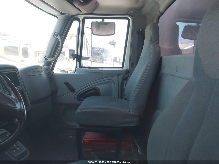 2008 International 4000 4300 VIN: 1HTMMAAN28H576811 Lot: 42814550