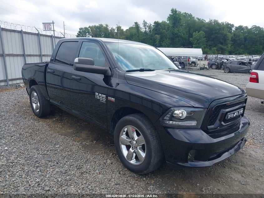 RAM 1500 TRADESMAN 4X4 5 7 BOX