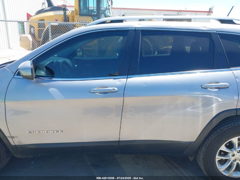 2019 Jeep Cherokee Latitude Fwd VIN: 1C4PJLCB0KD172311 Lot: 42815356