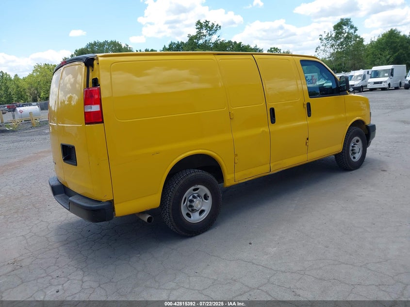 VIN 1GCWGAFP8M1175144 2021 CHEVROLET EXPRESS CARGO RWD 2500 REGULAR WHEELBASE WT