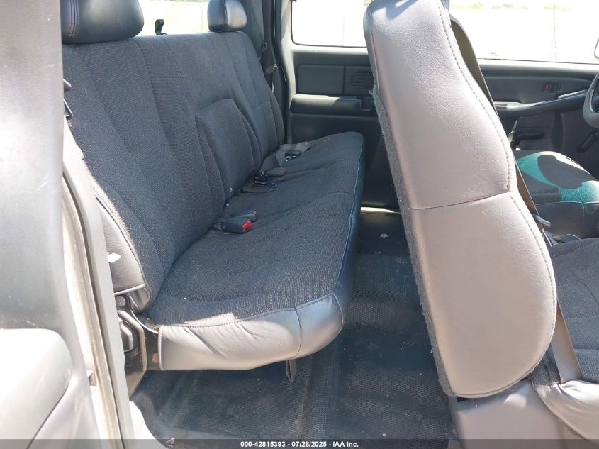 2001 Chevrolet Silverado 1500 VIN: 1GCEC19V61E304908 Lot: 42815393