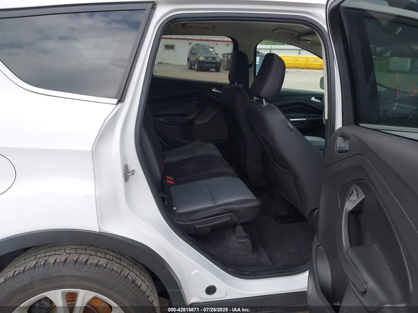 VIN 1FMCU0GD2JUC11734 2018 FORD ESCAPE SE