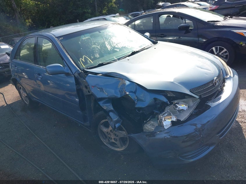 4T1BE32K12U624018 2002 Toyota Camry Le auction photo 1
