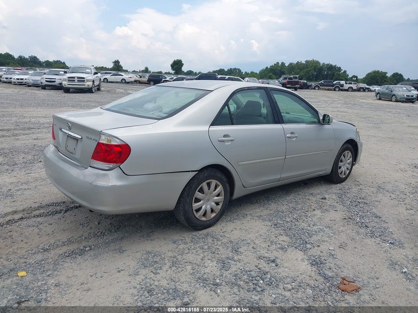 4T1BE32K05U519121 2005 TOYOTA CAMRY photo no. 4