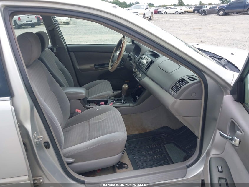 4T1BE32K05U519121 2005 TOYOTA CAMRY photo no. 5
