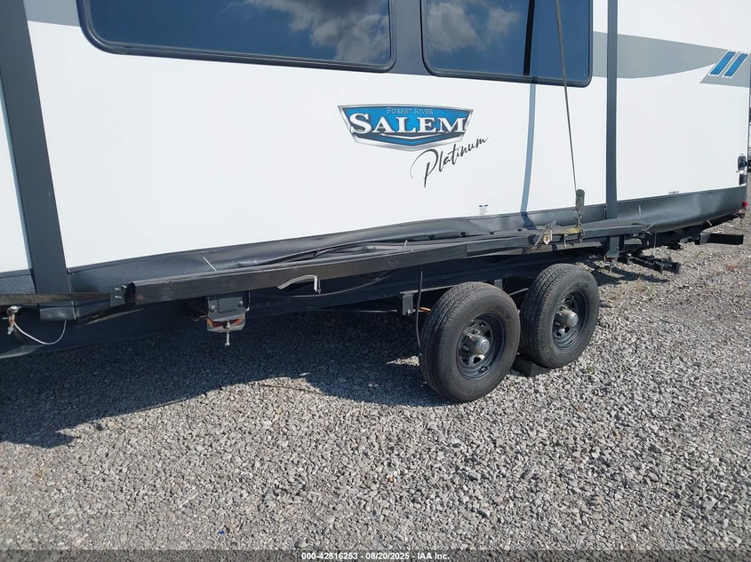 2023 FOREST RIV SALEM(VIN: 4X4TSMB23PA335183