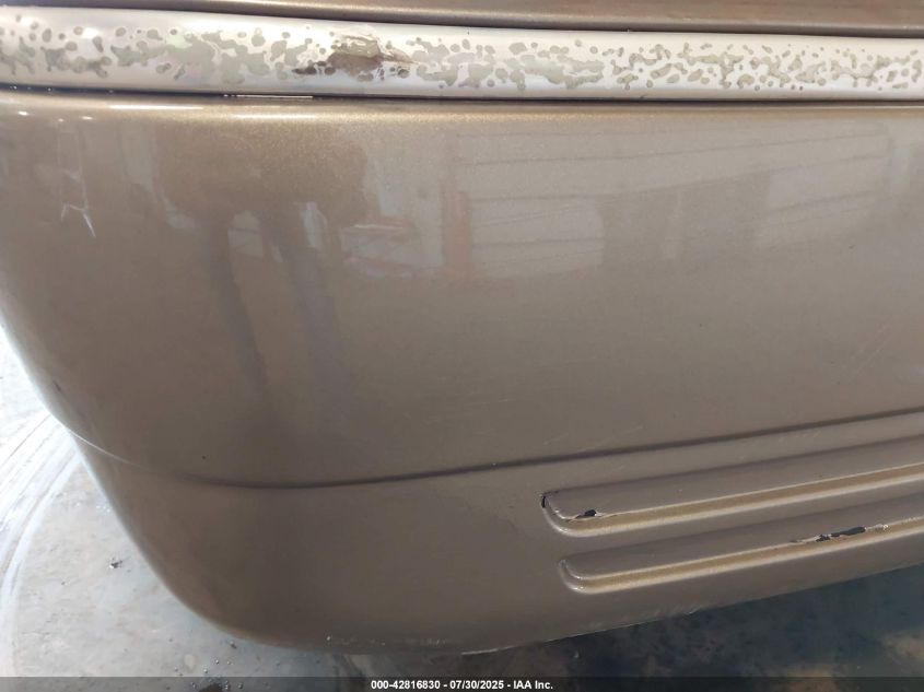 2002 Mercury Grand Marquis Ls VIN: 2MEFM75W32X616749 Lot: 42816830