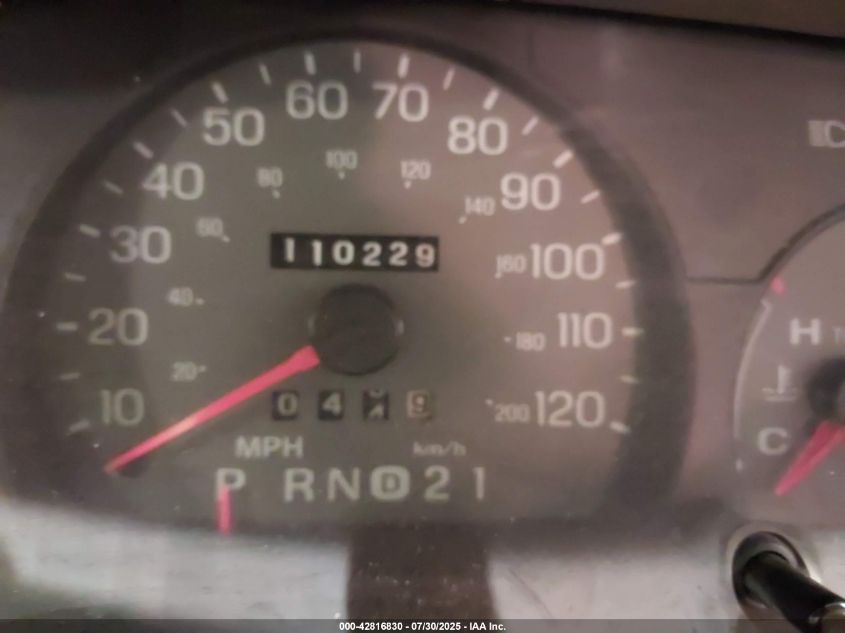 2002 Mercury Grand Marquis Ls VIN: 2MEFM75W32X616749 Lot: 42816830