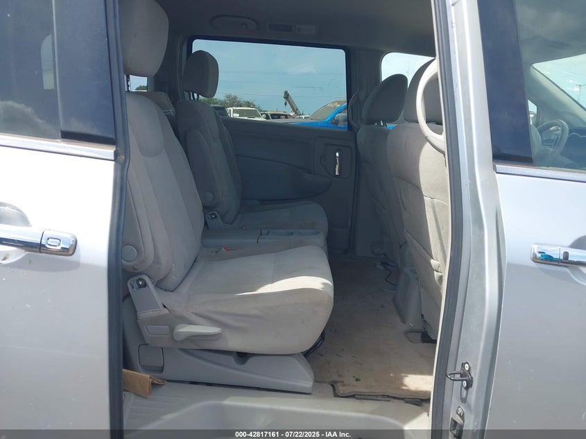 JN8AE2KP4F9123188 2015 NISSAN QUEST photo no. 8