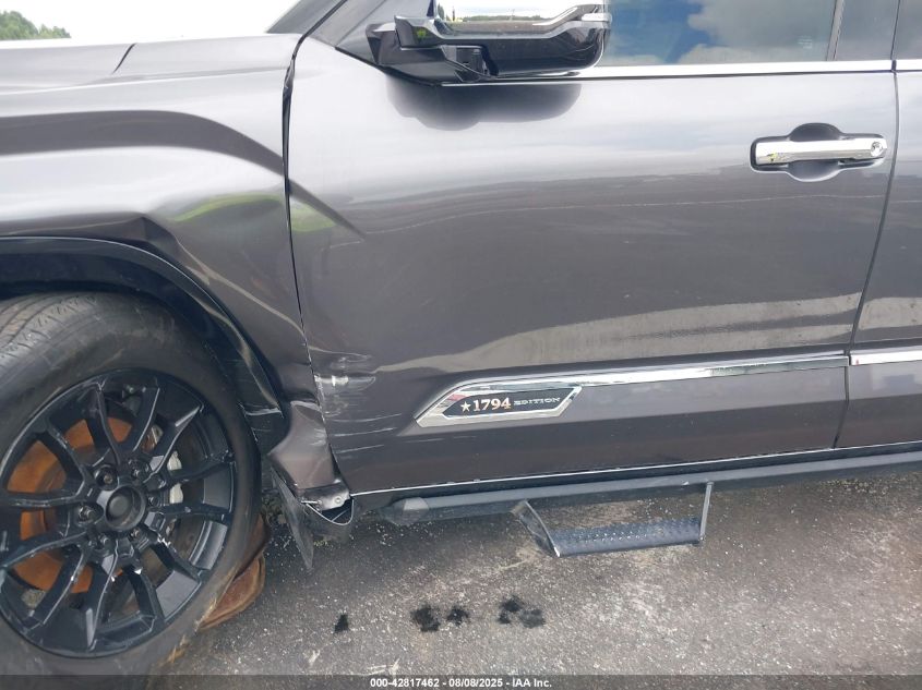 2022 Toyota Tundra - 5TFMA5DB0NX007424