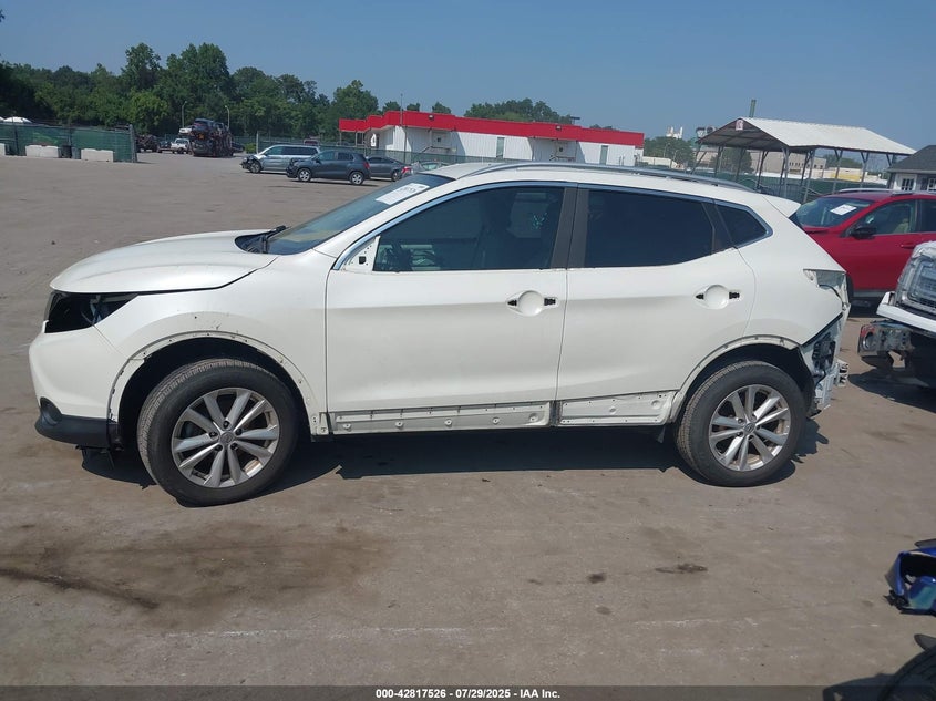 2018 NISSAN ROGUE SPORT SV - JN1BJ1CR7JW268017