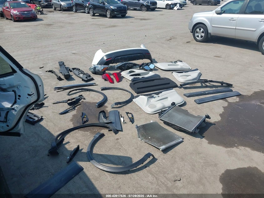 2018 NISSAN ROGUE SPORT SV - JN1BJ1CR7JW268017