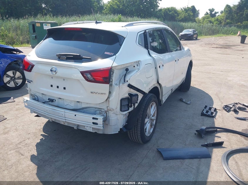 2018 NISSAN ROGUE SPORT SV - JN1BJ1CR7JW268017