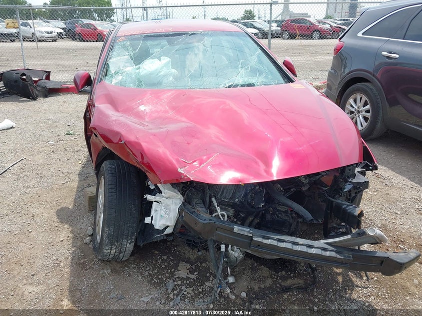 2016 HYUNDAI SONATA SE 5NPE24AF1GH281796