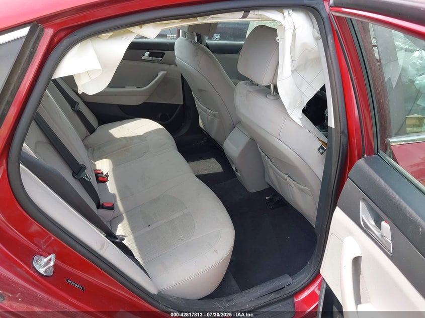 2016 HYUNDAI SONATA SE 5NPE24AF1GH281796