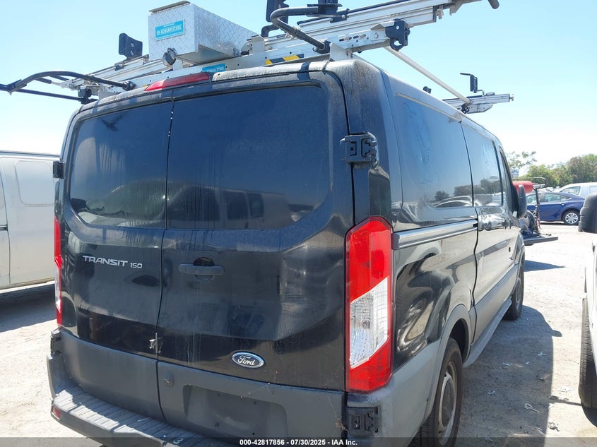 2016 FORD TRANSIT-150 · Фото 4